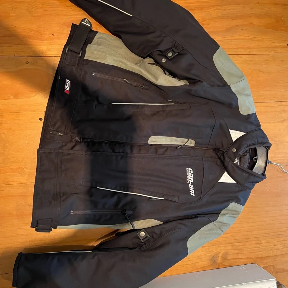 Can-am spyder insulted riding coat - Picture 6 of 7